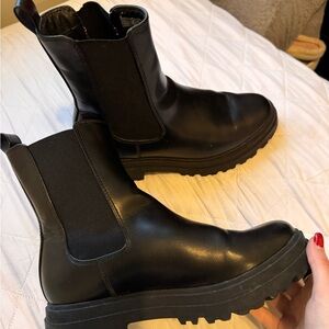 Black Chelsea Boots